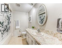82 ROSENEATH Crescent - 23