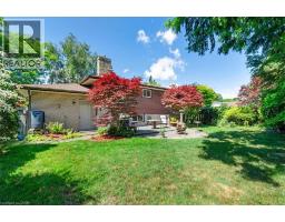 18 DIXON Drive - 4