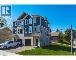 38 ALBERT Street - 1