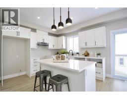 38 ALBERT Street - 13