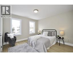 38 ALBERT Street - 25