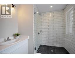38 ALBERT Street - 27