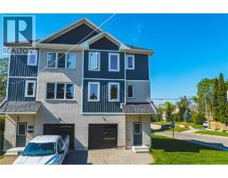 38 ALBERT Street - 3