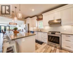 1020 DOERING Street - 10