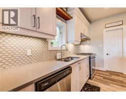 1020 DOERING Street - 13