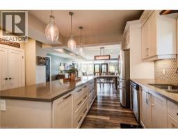 1020 DOERING Street - 14