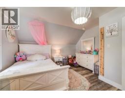 1020 DOERING Street - 23