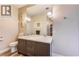 1020 DOERING Street - 33