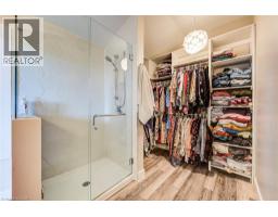 1020 DOERING Street - 34