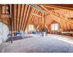 1020 DOERING Street - 36