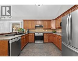 43 CLAYMORE Crescent - 11