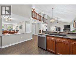 43 CLAYMORE Crescent - 13