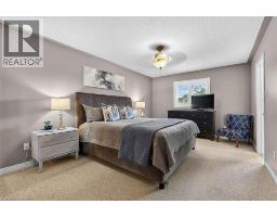 43 CLAYMORE Crescent - 20