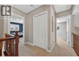 43 CLAYMORE Crescent - 24