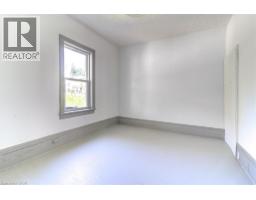 145 NORFOLK Street S - 5