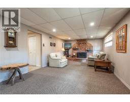 271 HALLER Crescent - 21