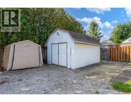 271 HALLER Crescent - 30