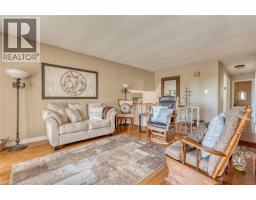 271 HALLER Crescent - 6