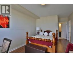 539 BELMONT Avenue W UnitNo. 608 - 17