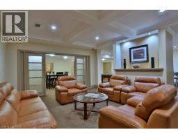 539 BELMONT Avenue W UnitNo. 608 - 32