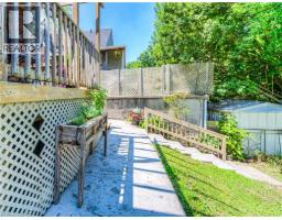 116 WATERLOO Street - 44
