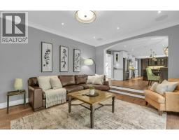 22 ROEHAMPTON Court - 16