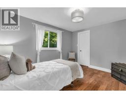 22 ROEHAMPTON Court - 25