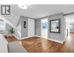 22 ROEHAMPTON Court - 27