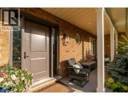 22 ROEHAMPTON Court - 6
