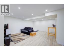 11 MALCOLM Crescent - 22