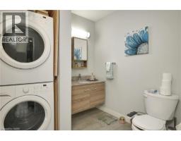 318 SPRUCE Street UnitNo. 1501 - 7