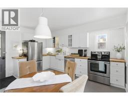 28 MIDDLETON Street - 10