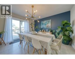 35 PEGGY Avenue - 16