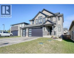 35 PEGGY Avenue - 2