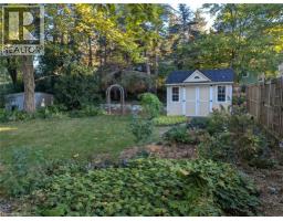 110 ELLIS Crescent S - 29