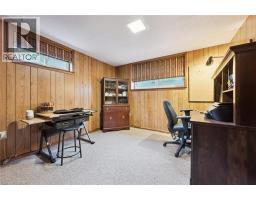 61 SANDSPRINGS Crescent - 22