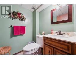 61 SANDSPRINGS Crescent - 24