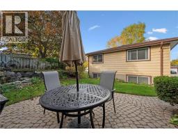 61 SANDSPRINGS Crescent - 34