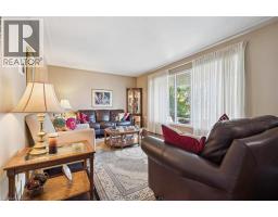 61 SANDSPRINGS Crescent - 6