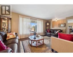 61 SANDSPRINGS Crescent - 7