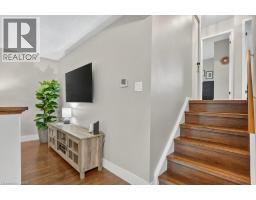 34 DUNSMERE Court - 15