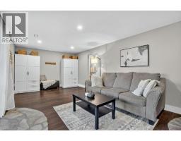34 DUNSMERE Court - 29