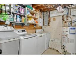 34 DUNSMERE Court - 31