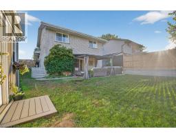 34 DUNSMERE Court - 41