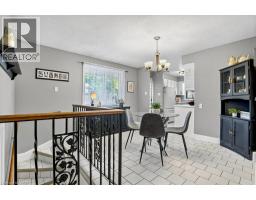 34 DUNSMERE Court - 9