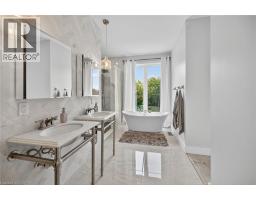 80 NEW LAKESHORE Road UnitNo. 21 - 24