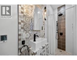 80 NEW LAKESHORE Road UnitNo. 21 - 26
