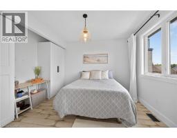80 NEW LAKESHORE Road UnitNo. 21 - 27