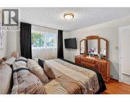 120 KINROSS Street - 10