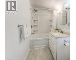 76 BRENTWOOD Avenue - 13